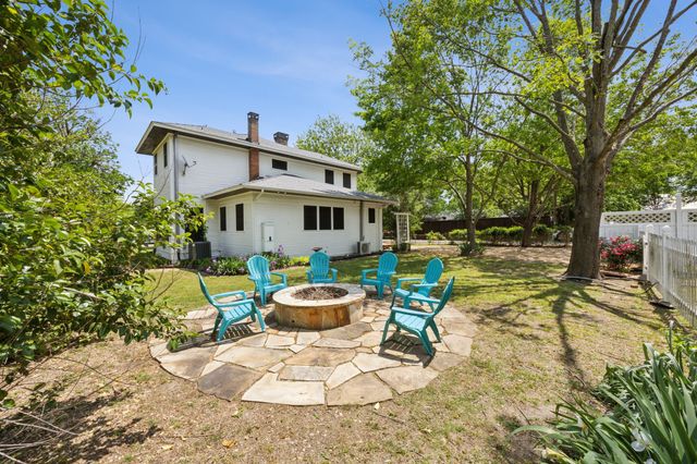 201 N Lenard Street, Red Oak, TX 75154