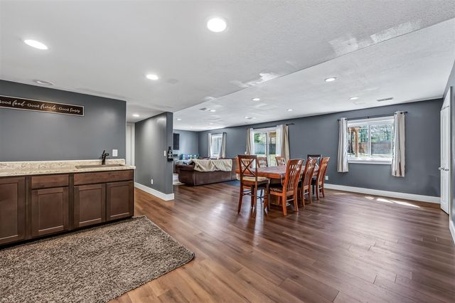 555 Bellevue Street, Twin Lake, MI 49457