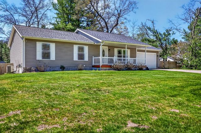 555 Bellevue Street, Twin Lake, MI 49457