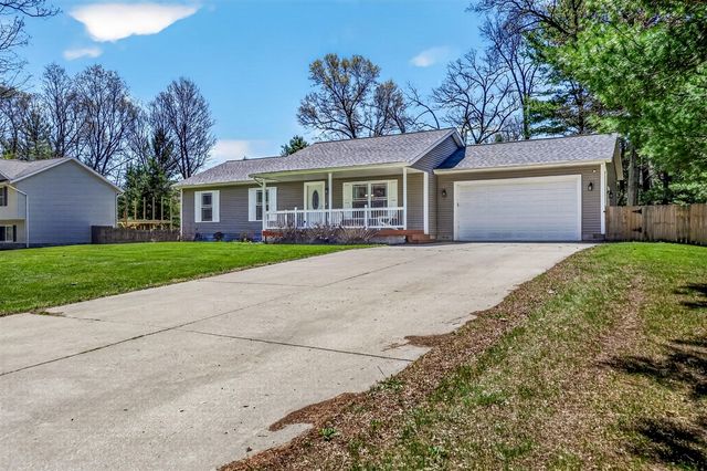 555 Bellevue Street, Twin Lake, MI 49457