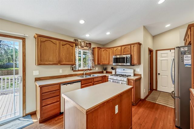 555 Bellevue Street, Twin Lake, MI 49457