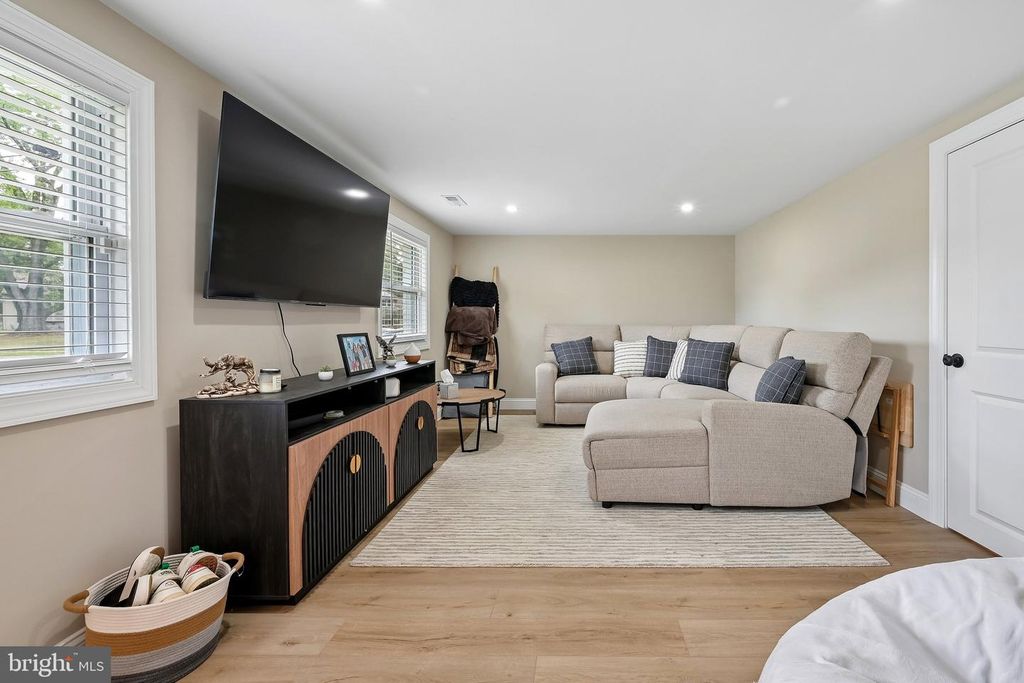 197 INDIANA AVE, BLACKWOOD, NJ 08012 — photo 4