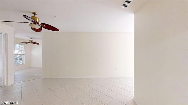 2200 Arielle DR 1005, Naples, FL 34109