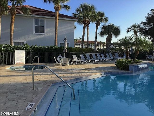 2200 Arielle DR 1005, Naples, FL 34109