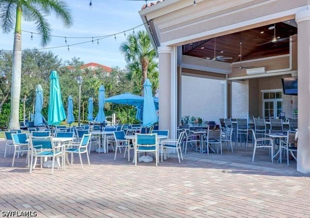 2200 Arielle DR 1005, Naples, FL 34109