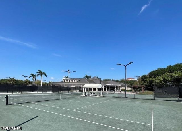 2200 Arielle DR 1005, Naples, FL 34109