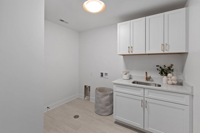 9451 Tall Grass Trail, St. John, IN 46373