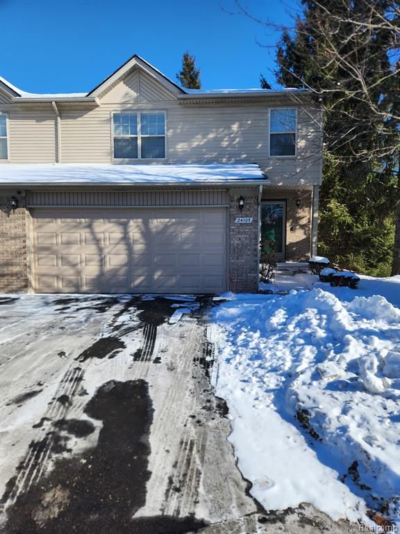 24105 Lathrup Boulevard, Southfield, MI 48075