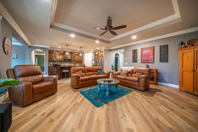 3415 Hotlam Road, Redding, CA 96002