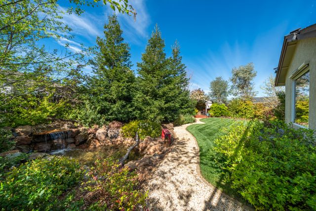3415 Hotlam Road, Redding, CA 96002