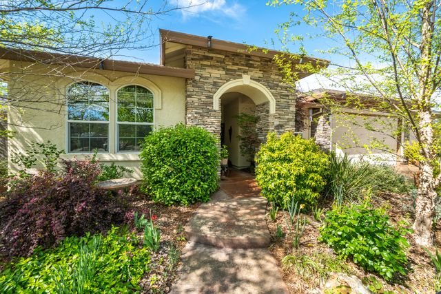 3415 Hotlam Road, Redding, CA 96002