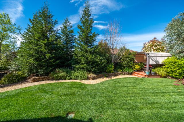 3415 Hotlam Road, Redding, CA 96002