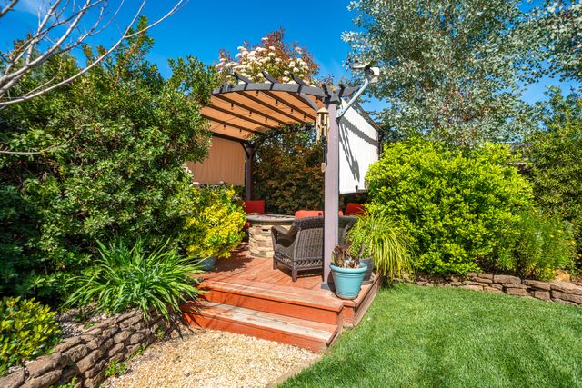 3415 Hotlam Road, Redding, CA 96002