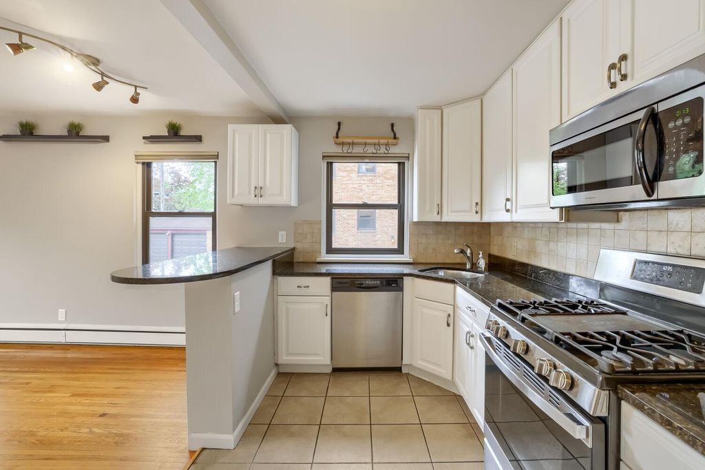 4515 Grand Avenue S 103, Minneapolis, MN 55419 — photo 2
