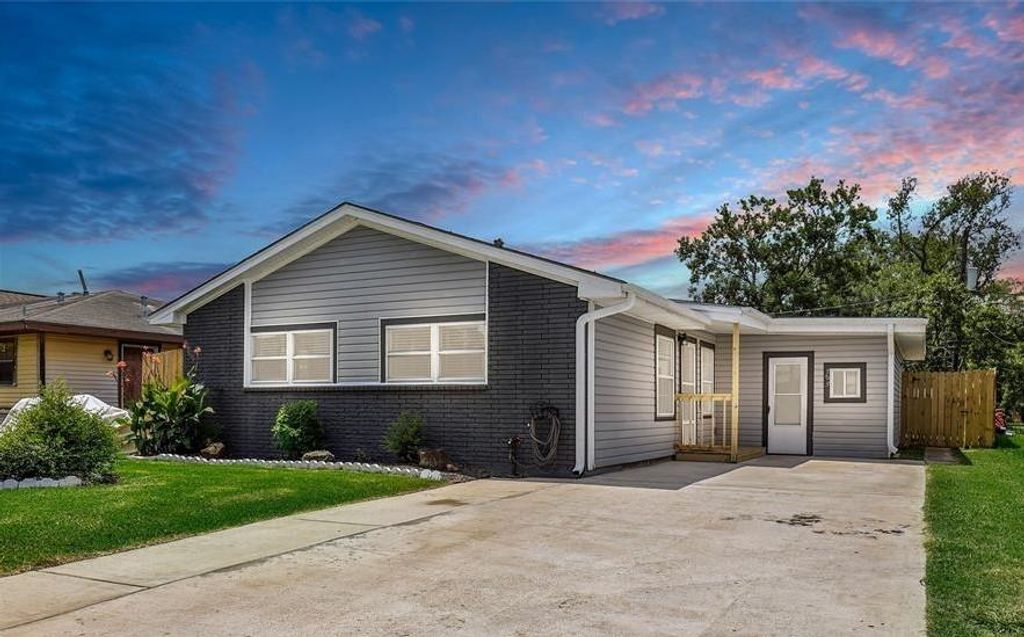 505 Cypress Avenue, Crosby, TX 77532