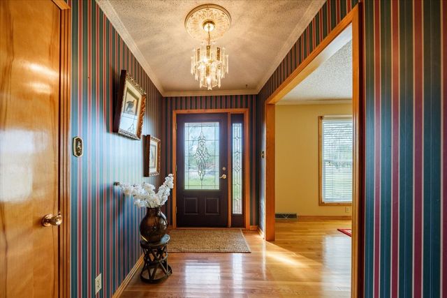 4018 Trotwood Ave, Columbia, TN 38401
