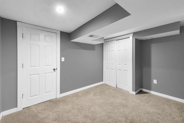 6923 Buckingham Place, Columbia Twp, OH 45227