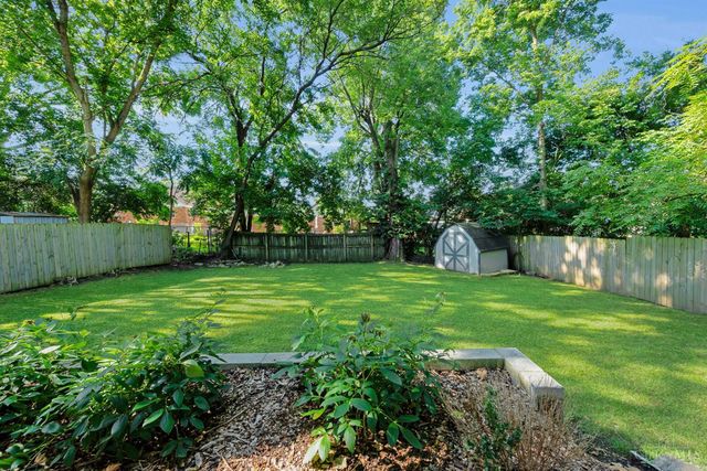 6923 Buckingham Place, Columbia Twp, OH 45227