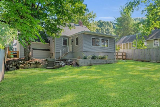 6923 Buckingham Place, Columbia Twp, OH 45227