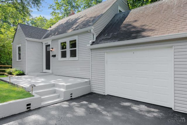 6923 Buckingham Place, Columbia Twp, OH 45227