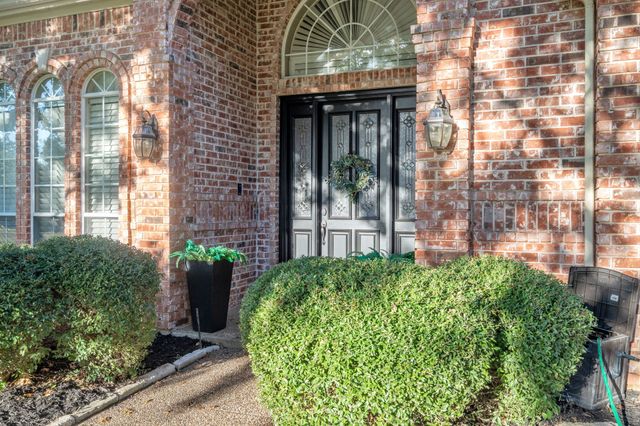 802 Princeton Court, Southlake, TX 76092