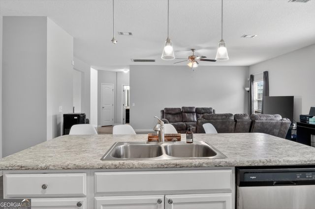1077 Sweetbay Court, Hinesville, GA 31313