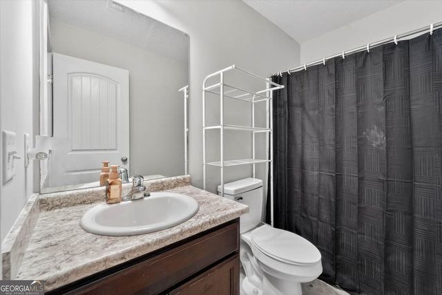 1077 Sweetbay Court, Hinesville, GA 31313