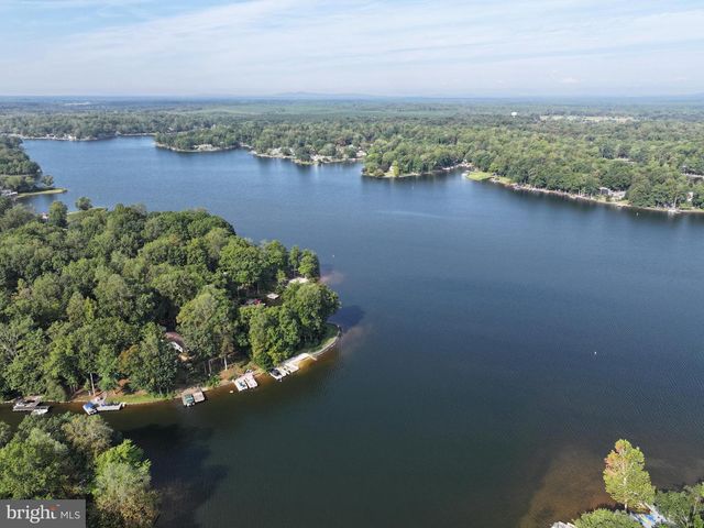 315 WESTOVER PKWY, Locust Grove, VA 22508