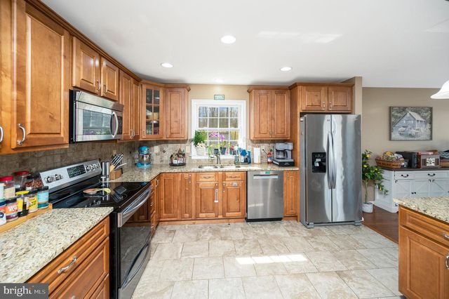 315 WESTOVER PKWY, Locust Grove, VA 22508