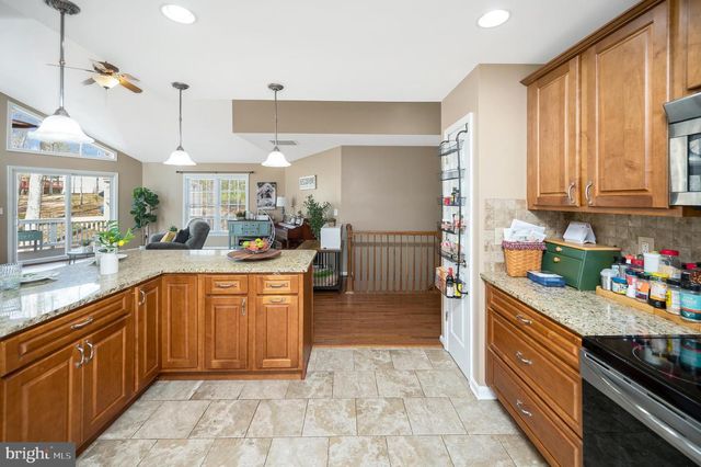 315 WESTOVER PKWY, Locust Grove, VA 22508