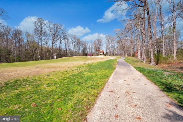 315 WESTOVER PKWY, Locust Grove, VA 22508