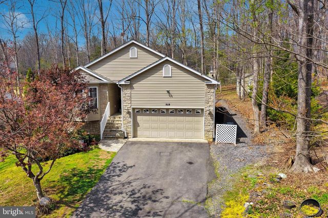 315 WESTOVER PKWY, Locust Grove, VA 22508