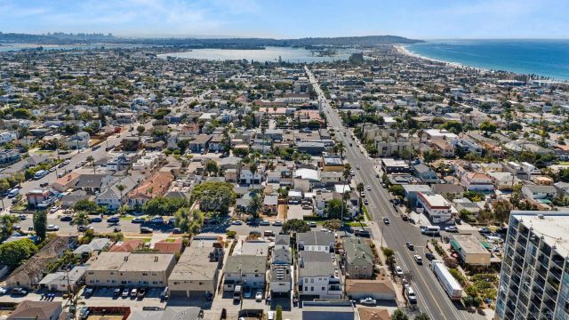1020 Beryl Street, San Diego, CA 92109