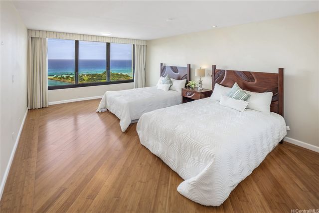 1600 Ala Moana Boulevard 3700, Honolulu, HI 96815