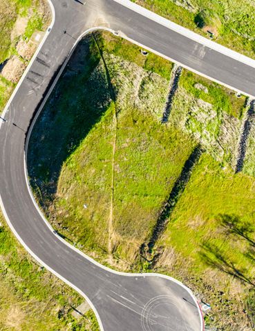 325 Kimberlite Way, El Dorado Hills, CA 95762