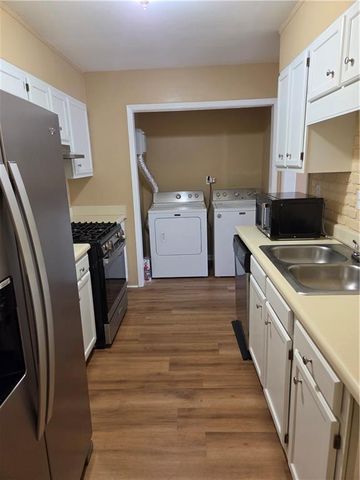 5595 Wells Circle, Stone Mountain, GA 30087