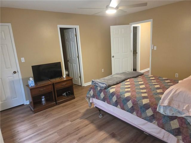5595 Wells Circle, Stone Mountain, GA 30087
