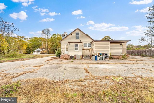 221 WHITE HORSE PIKE, Waterford Works, NJ 08089