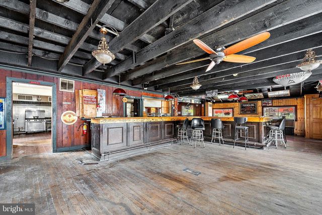 221 WHITE HORSE PIKE, Waterford Works, NJ 08089