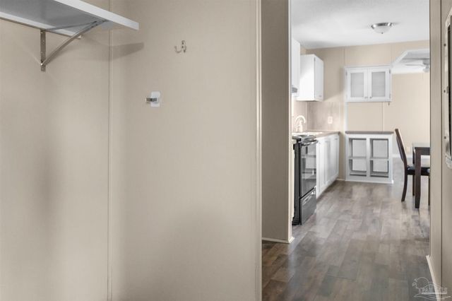 3342 Lewis Rd, Milton, FL 32570