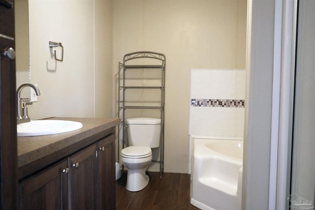 3342 Lewis Rd, Milton, FL 32570