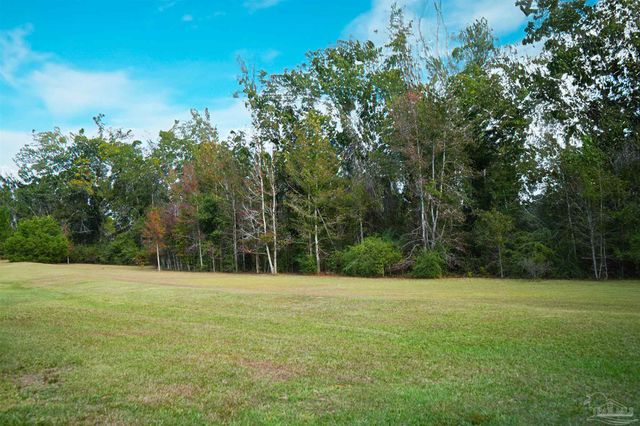 3342 Lewis Rd, Milton, FL 32570