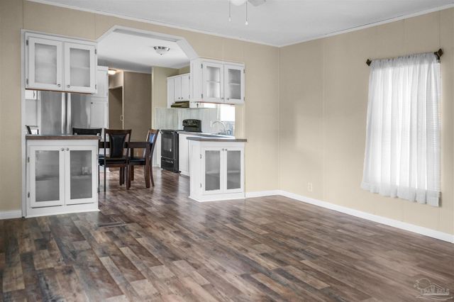 3342 Lewis Rd, Milton, FL 32570