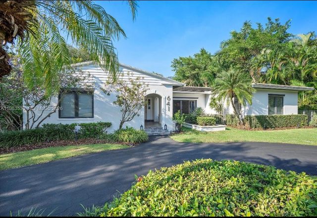 641 Island Rd, Miami, FL 33137