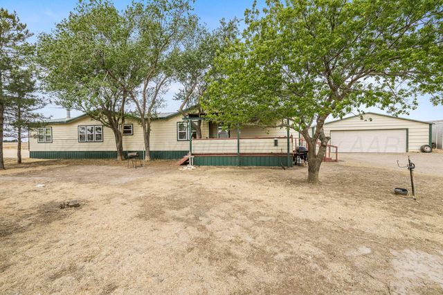 24900 Hix Drive, Canyon, TX 79015
