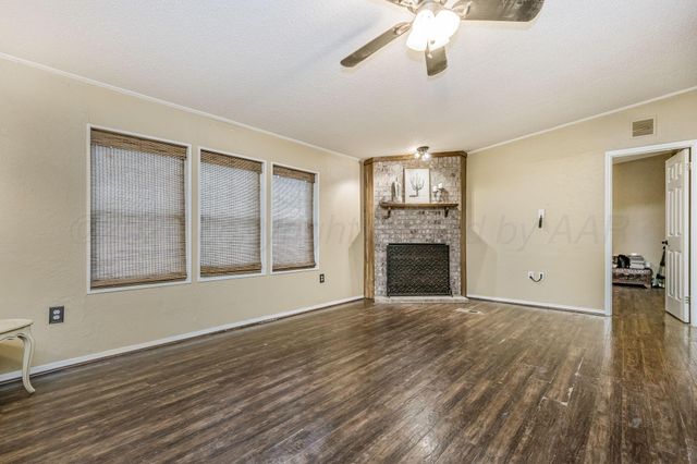 24900 Hix Drive, Canyon, TX 79015