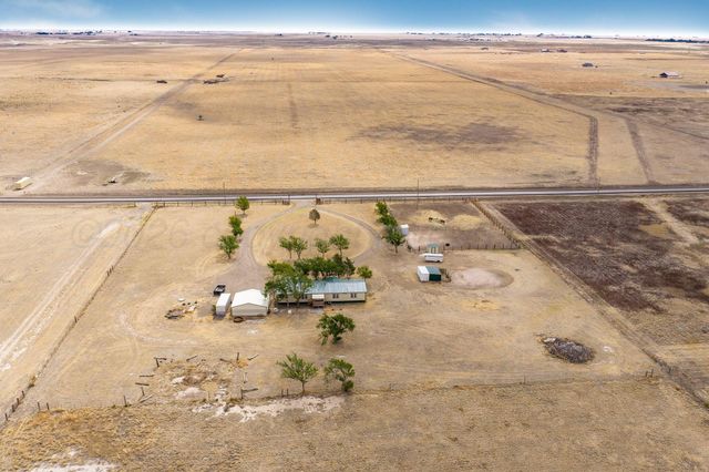 24900 Hix Drive, Canyon, TX 79015