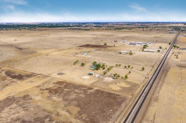 24900 Hix Drive, Canyon, TX 79015