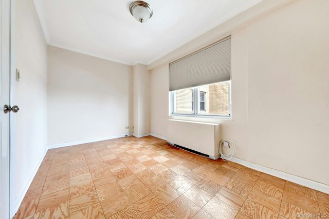 110-11 Queens Boulevard 24L, Forest Hills, NY 11375