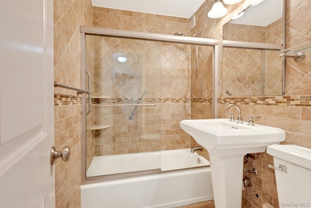 110-11 Queens Boulevard 24L, Forest Hills, NY 11375